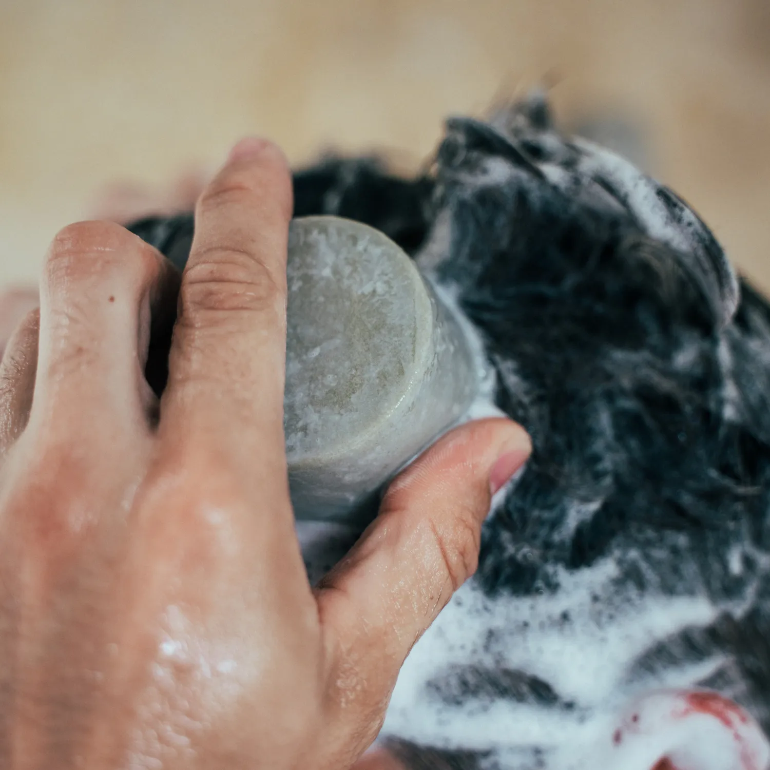 Bivouak Shampoing Solide 84 g tous cheveux argile verte