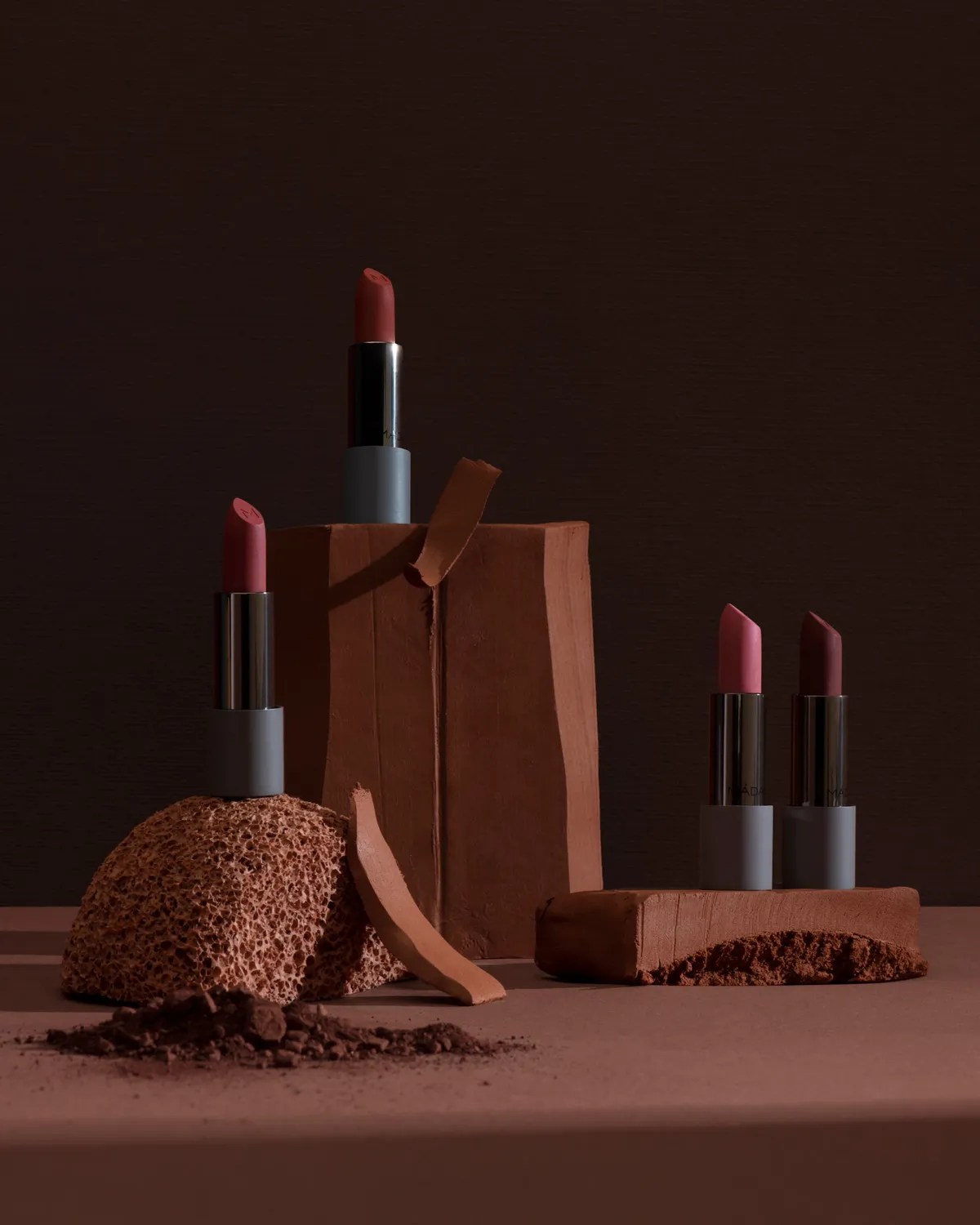 Mádara Matte Cream rouge à lèvres Cool Nude 31 3,8 g satin