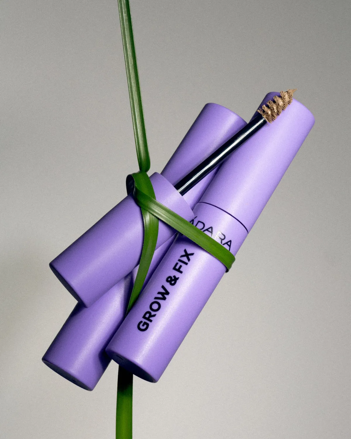 Mádara Grow & Fix Brow and Lash Booster sérum sourcils 4,25 ml