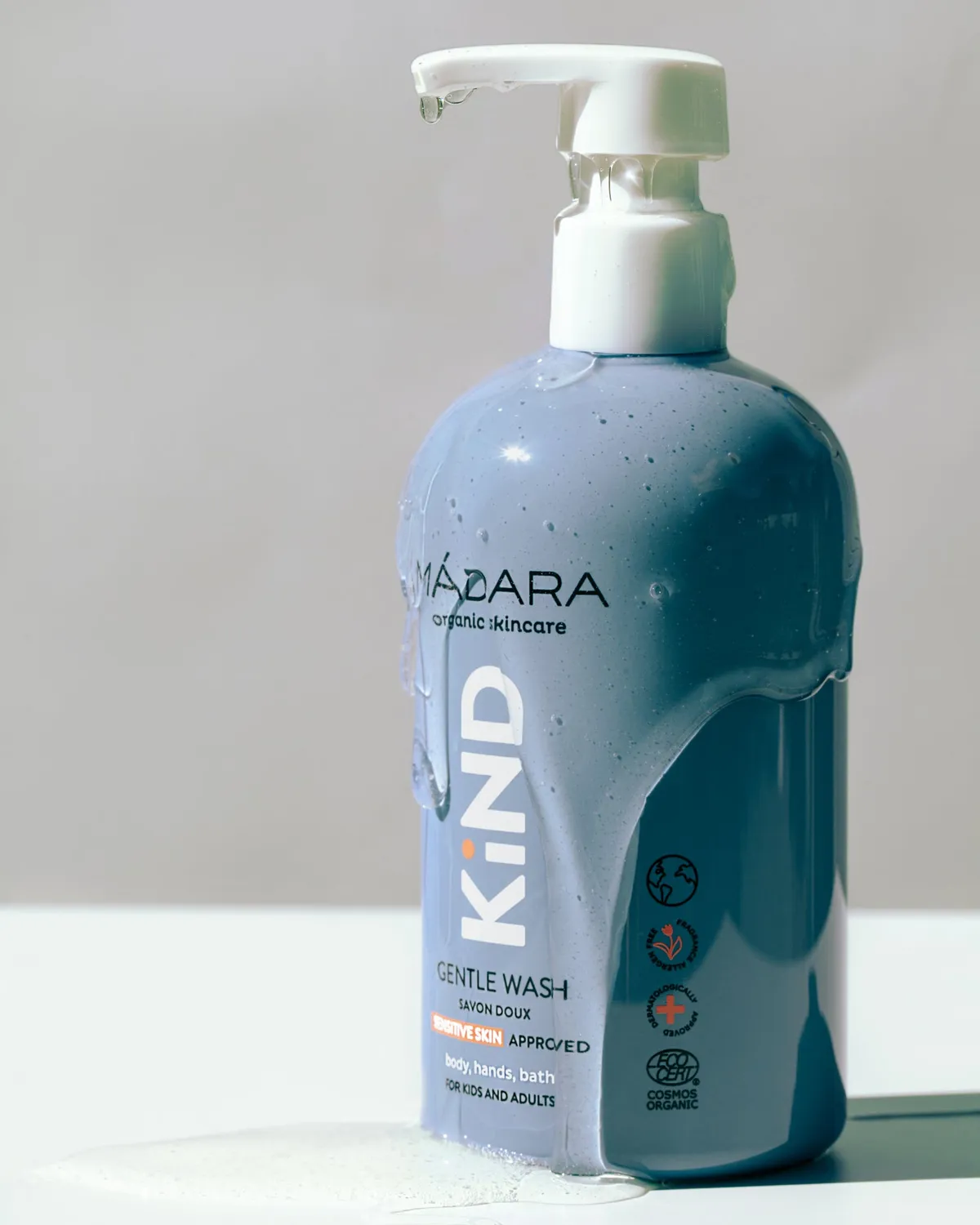 Mádara KIND Gentle Wash gel lavant doux famille 390 ml