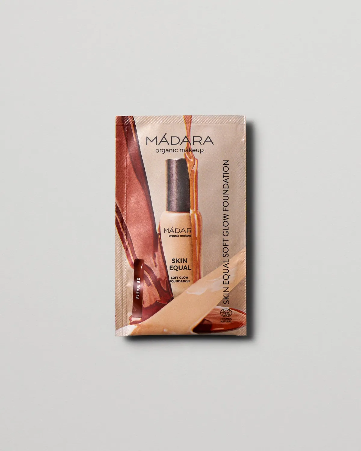 Mádara Soft Glow Foundation SPF20 fond teint échantillon
