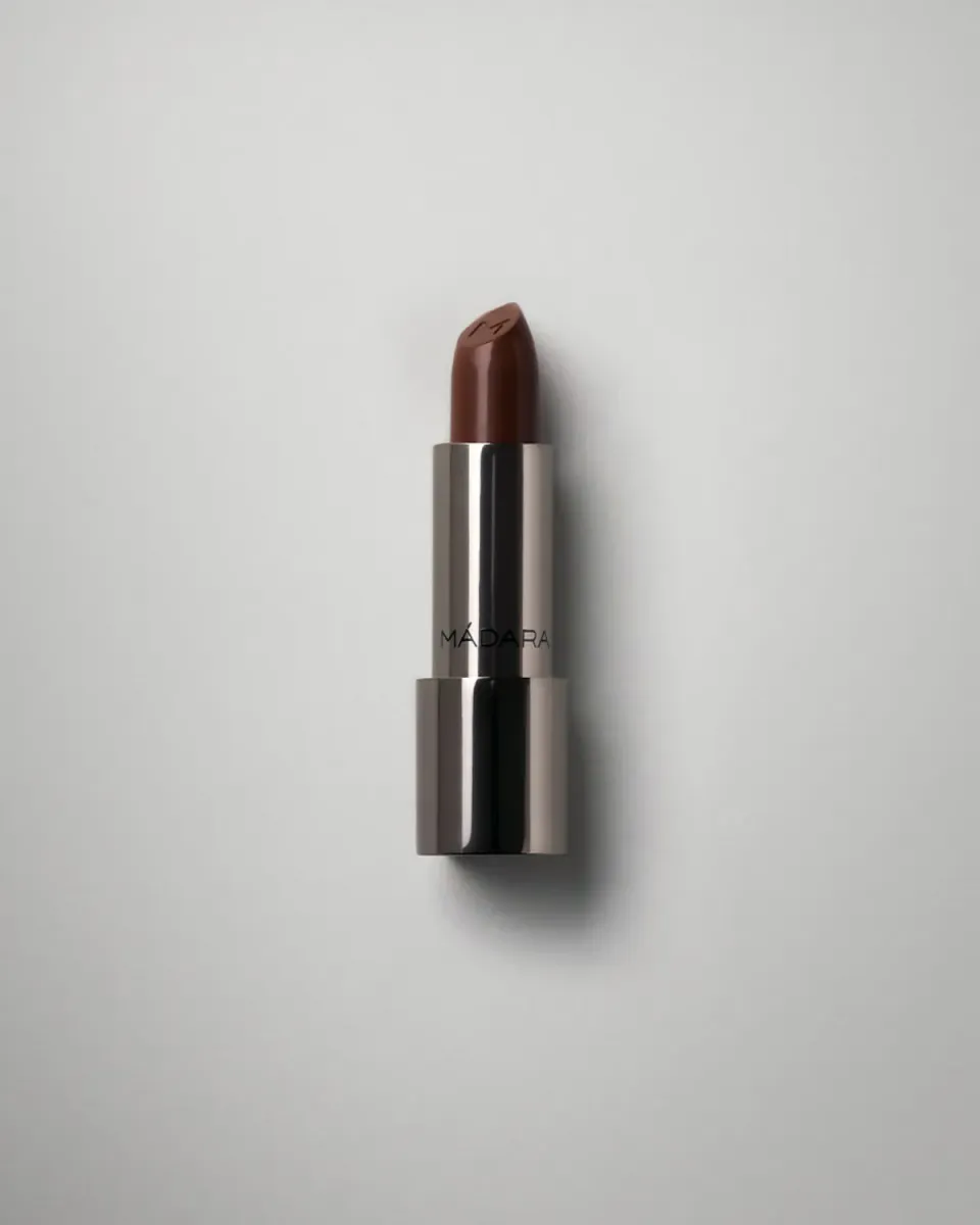 Mádara Satin Shine Flattery 501 rouge à lèvres 3,8 g satiné
