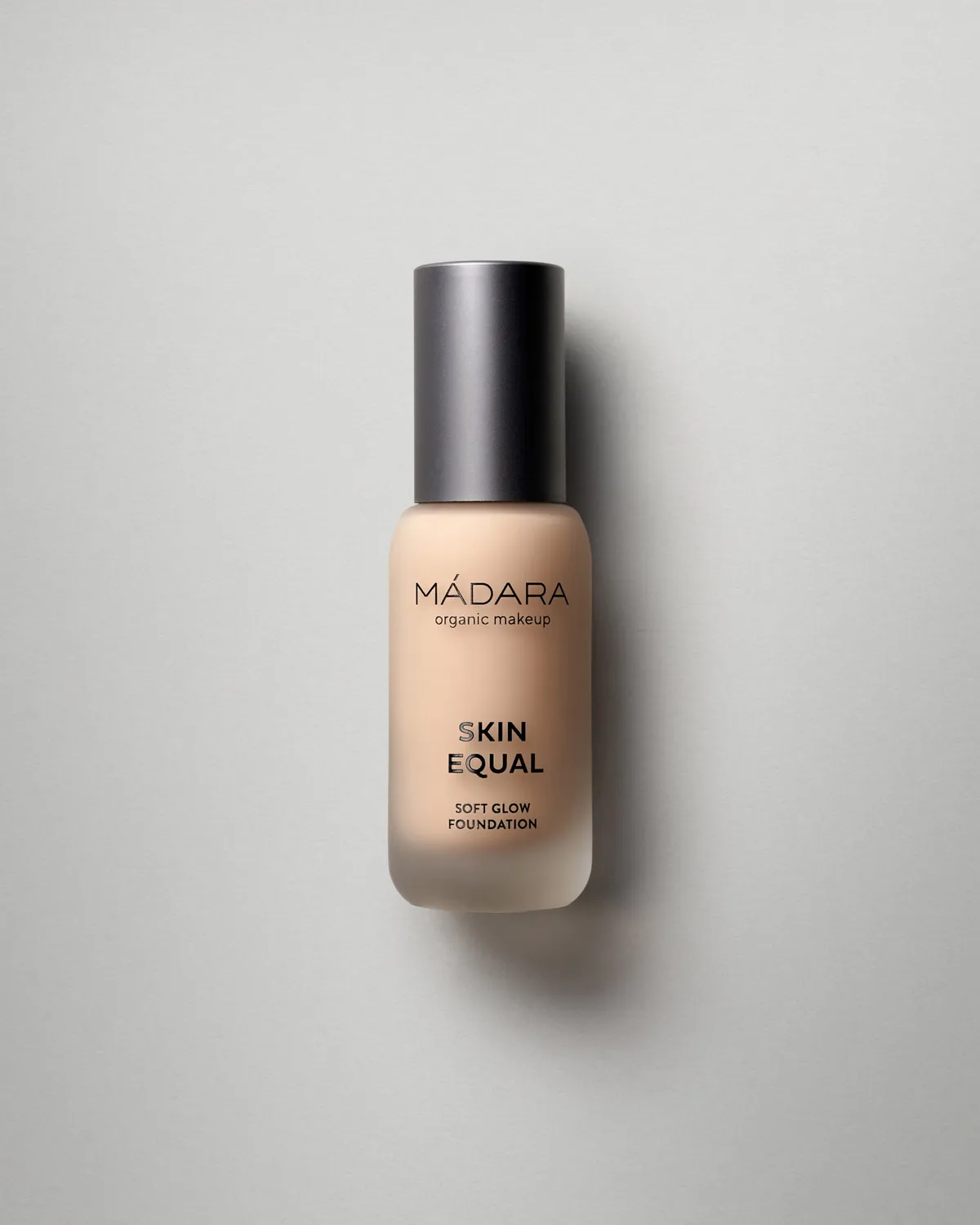 Mádara Soft Glow Foundation SPF20 fond teint échantillon