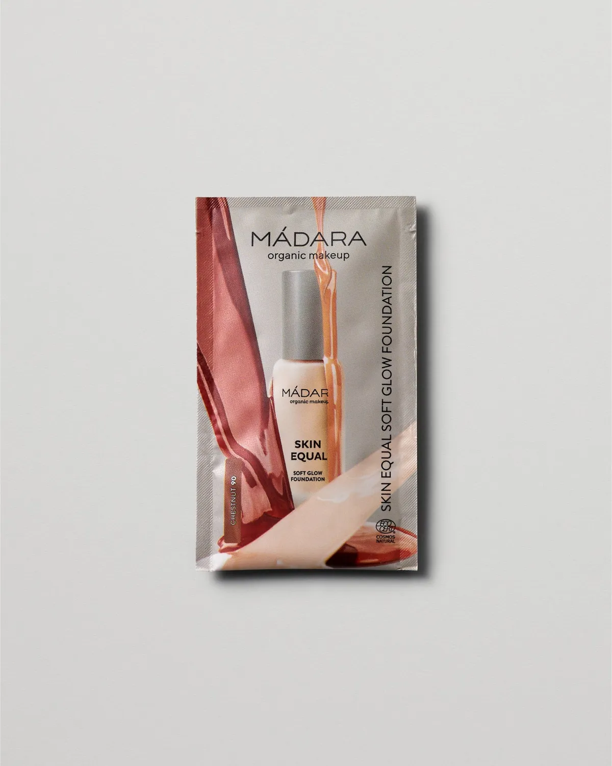 Mádara Soft Glow Foundation SPF20 fond teint échantillon