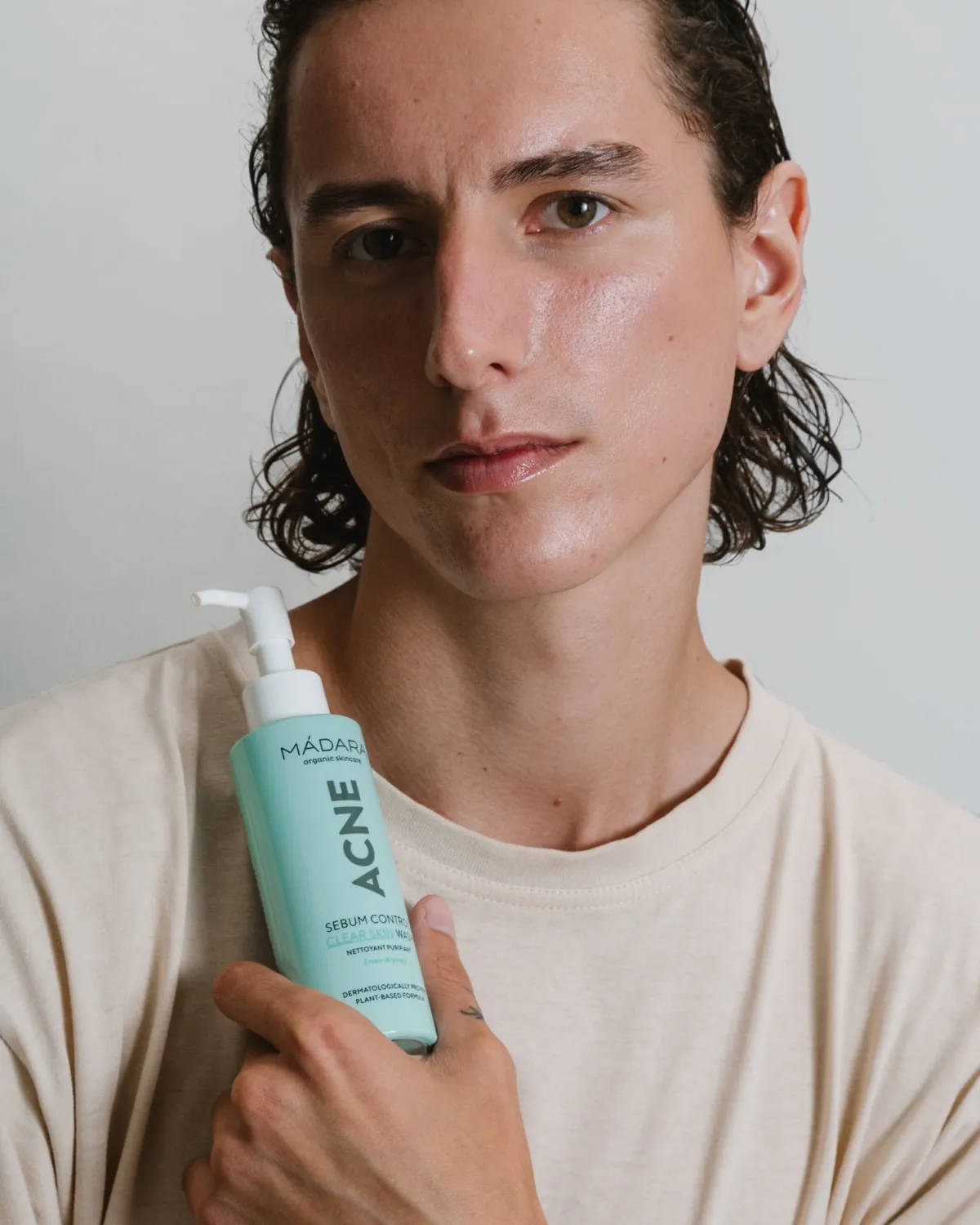 Mádara Sebum Control Gel Nettoyant Visage 140 ml purifiant