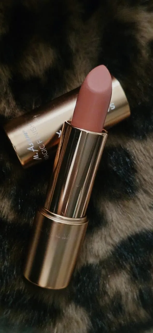 M. Asam Magic Finish Rouge à Lèvres 4g Noisette satiné