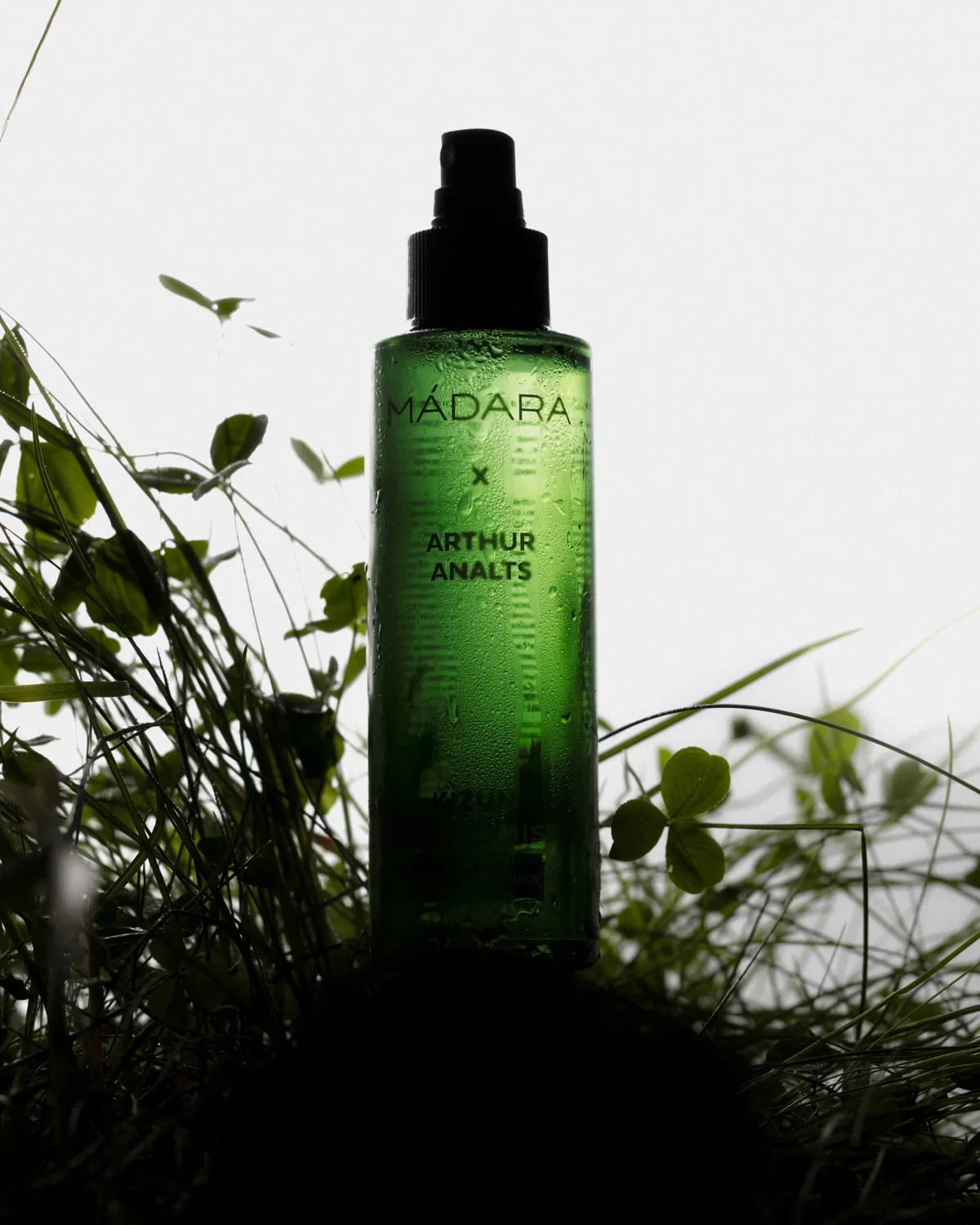 Mádara Kizuna Room Mist brume d’intérieur 150 ml boisée