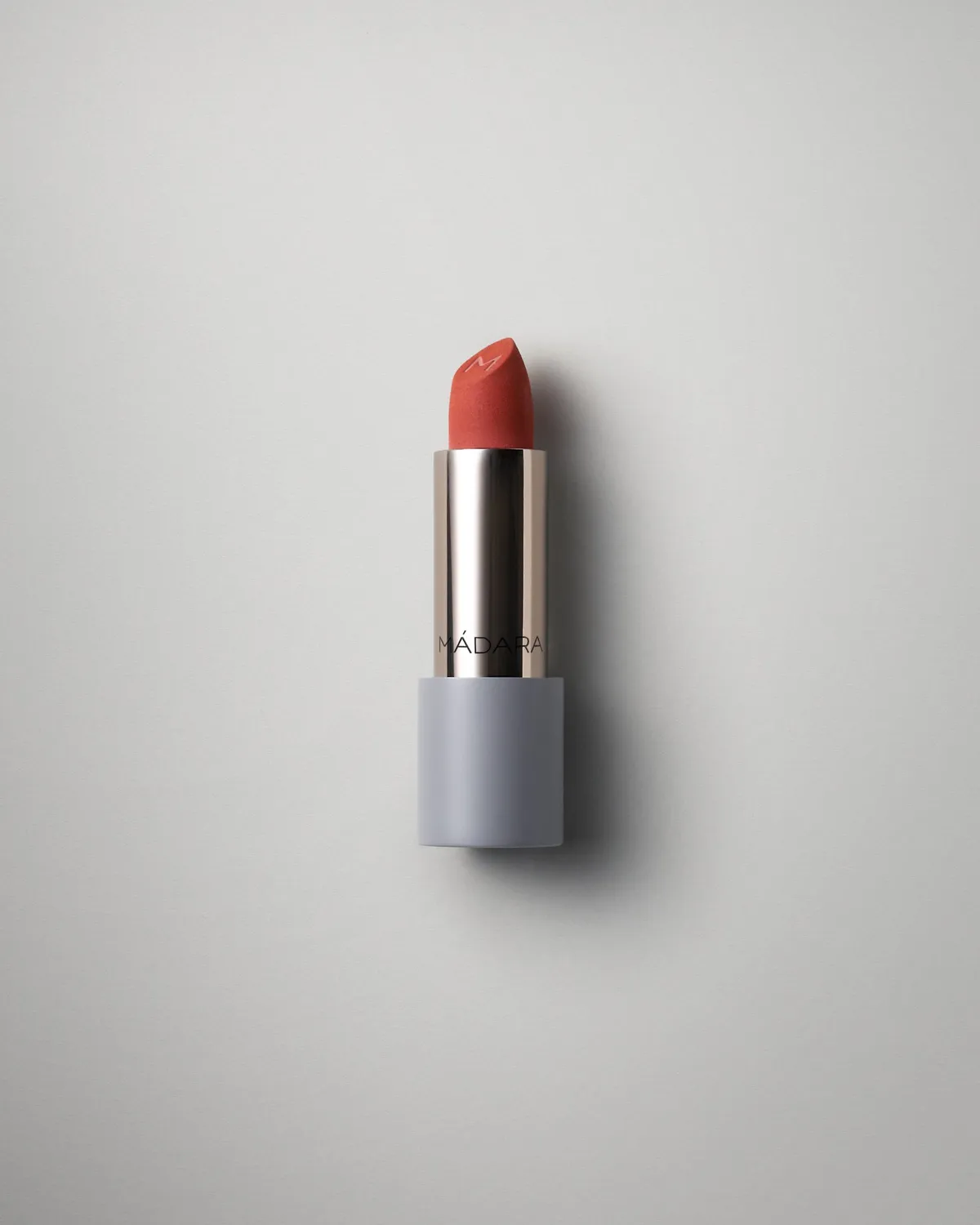 Mádara Matte Cream rouge à lèvres Cool Nude 31 3,8 g satin