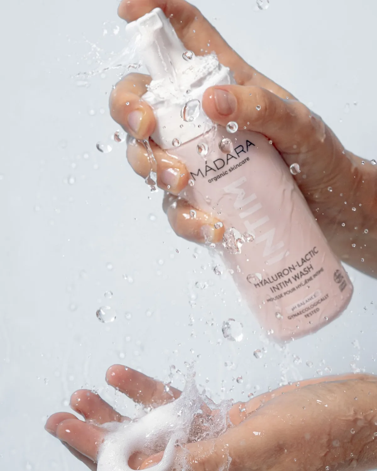 Mádara Hyaluron-Lactic Intim Wash mousse intime 150 ml