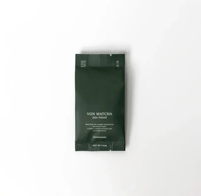 Von Matcha Ceremonial Grade matcha en poudre recharge 100g douceur