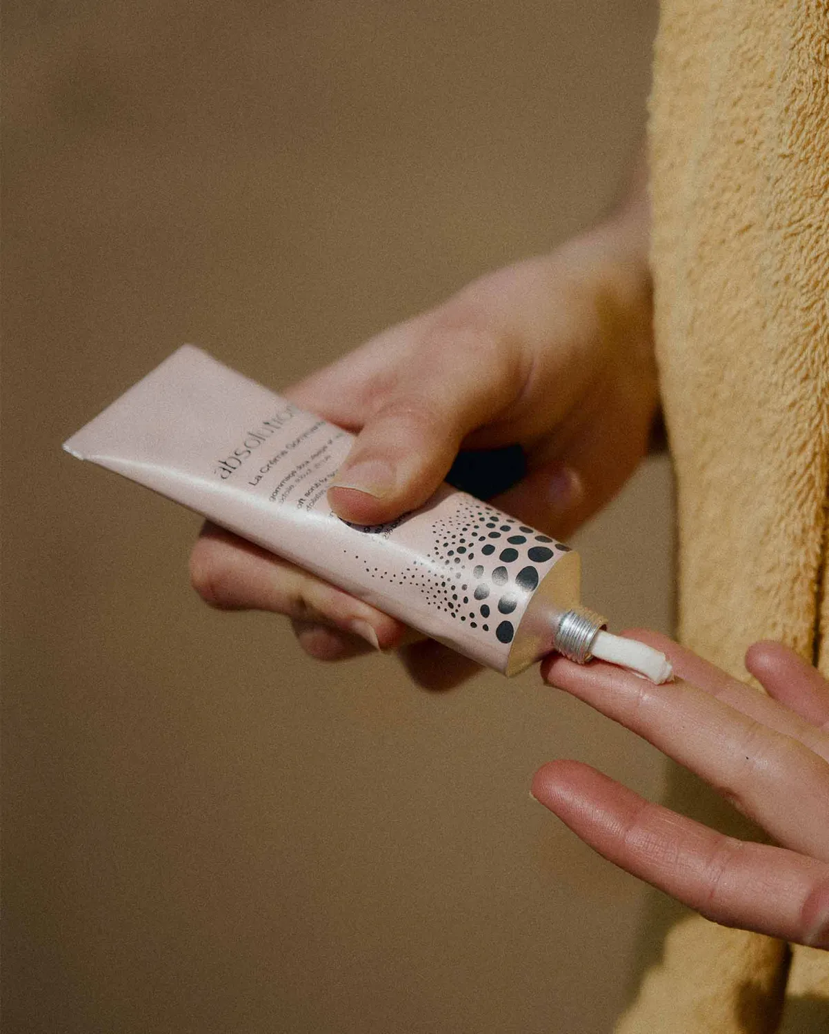 Absolution La Crème Gommante gommage visage doux éclat