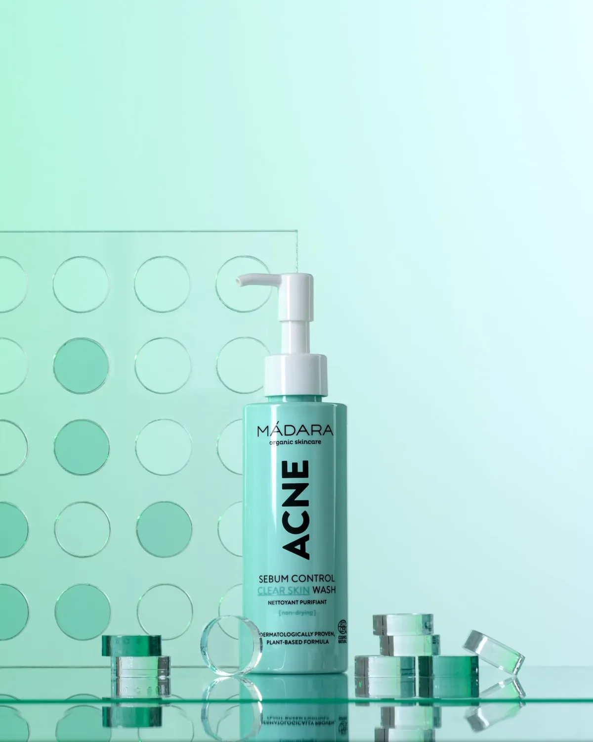 Mádara Sebum Control Gel Nettoyant Visage 140 ml purifiant