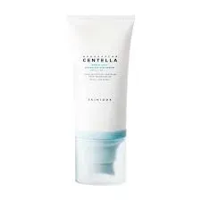 Skin1004 Madagascar Hyalu-Cica sérum solaire SPF50+ 50ml