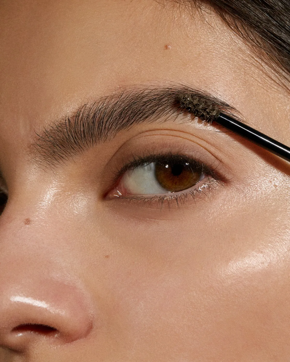 Mádara Grow & Fix Brow and Lash Booster sérum sourcils 4,25 ml
