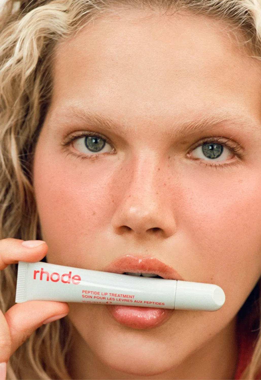 Rhode Peptide Lip Treatment soin lèvres fraise 10 ml brillant