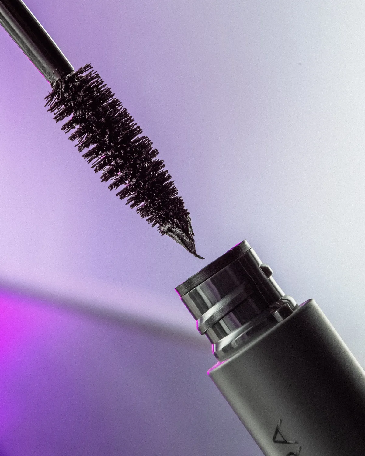 Mádara Infinite Lash mascara noir 6 ml peptides