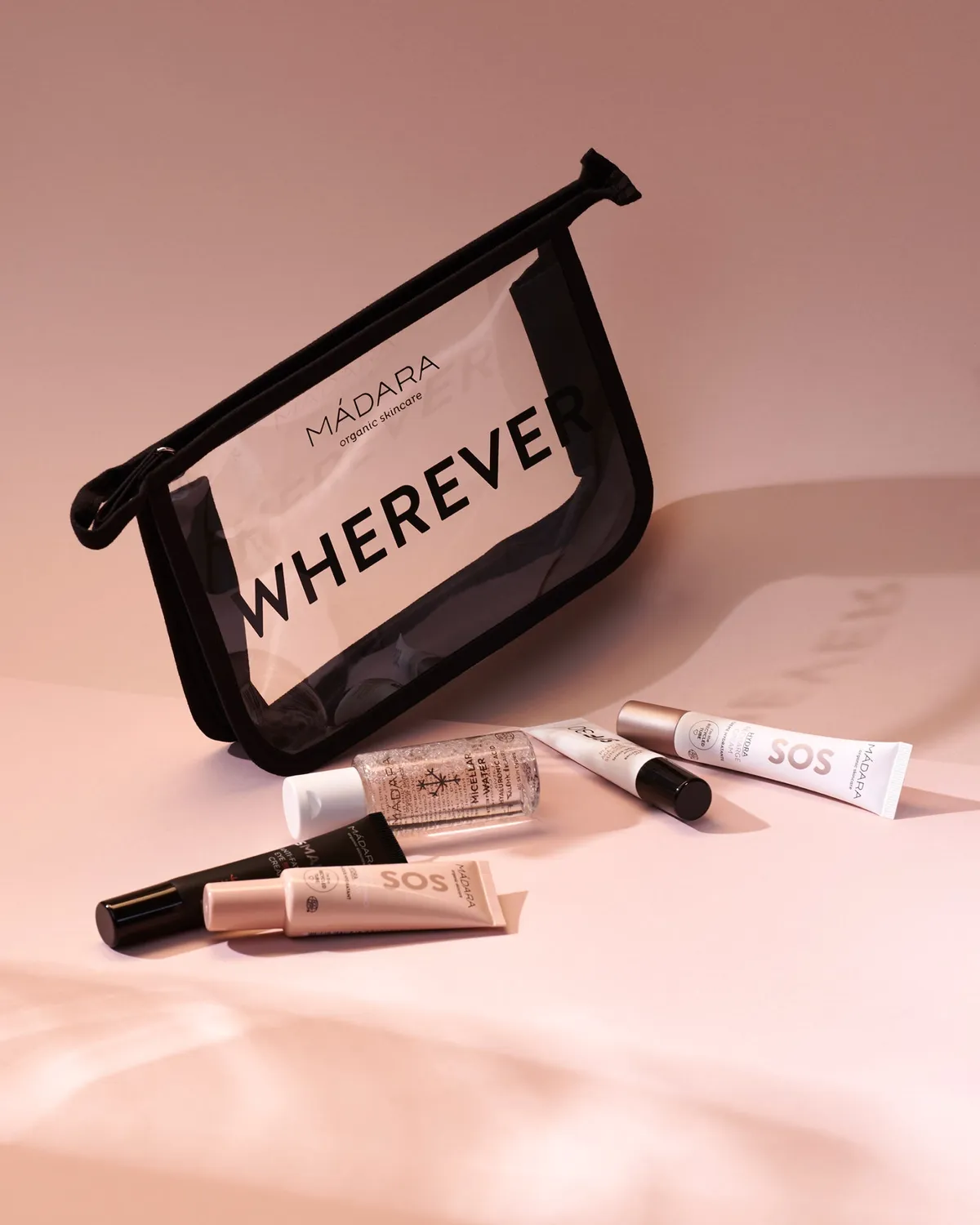 Mádara Wherever Travel Set 5-en-1 coffret voyage hydratation