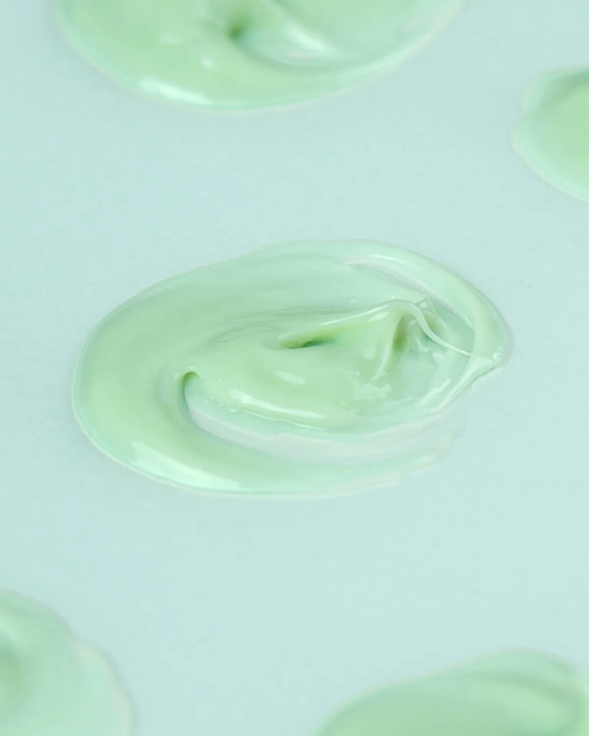 Mádara Hydra-Derm fluide équilibrant 40 ml peau grasse