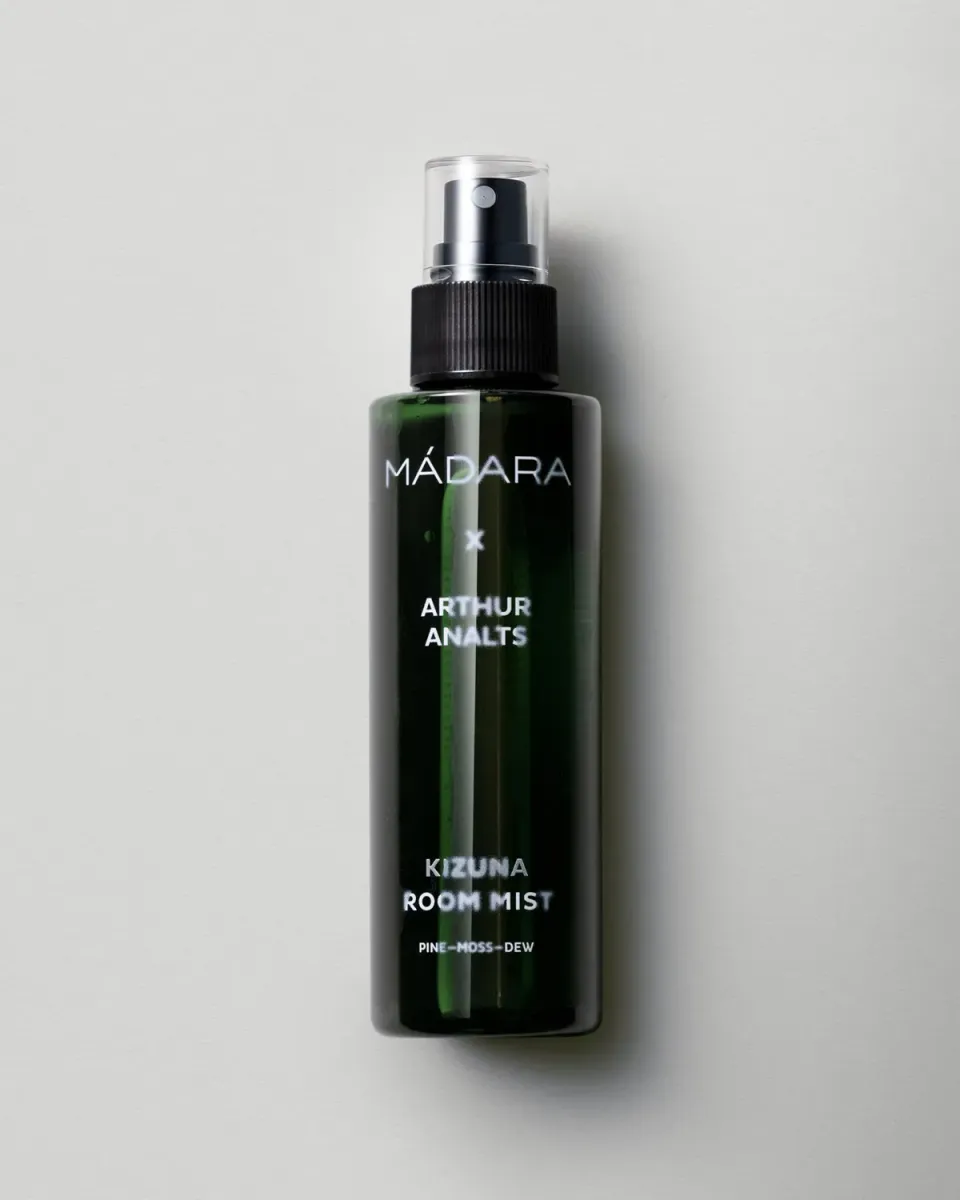 Mádara Kizuna Room Mist brume d’intérieur 150 ml boisée