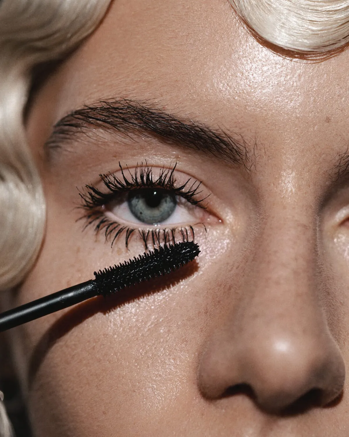 Mádara Bold Volume mascara noir 6 ml