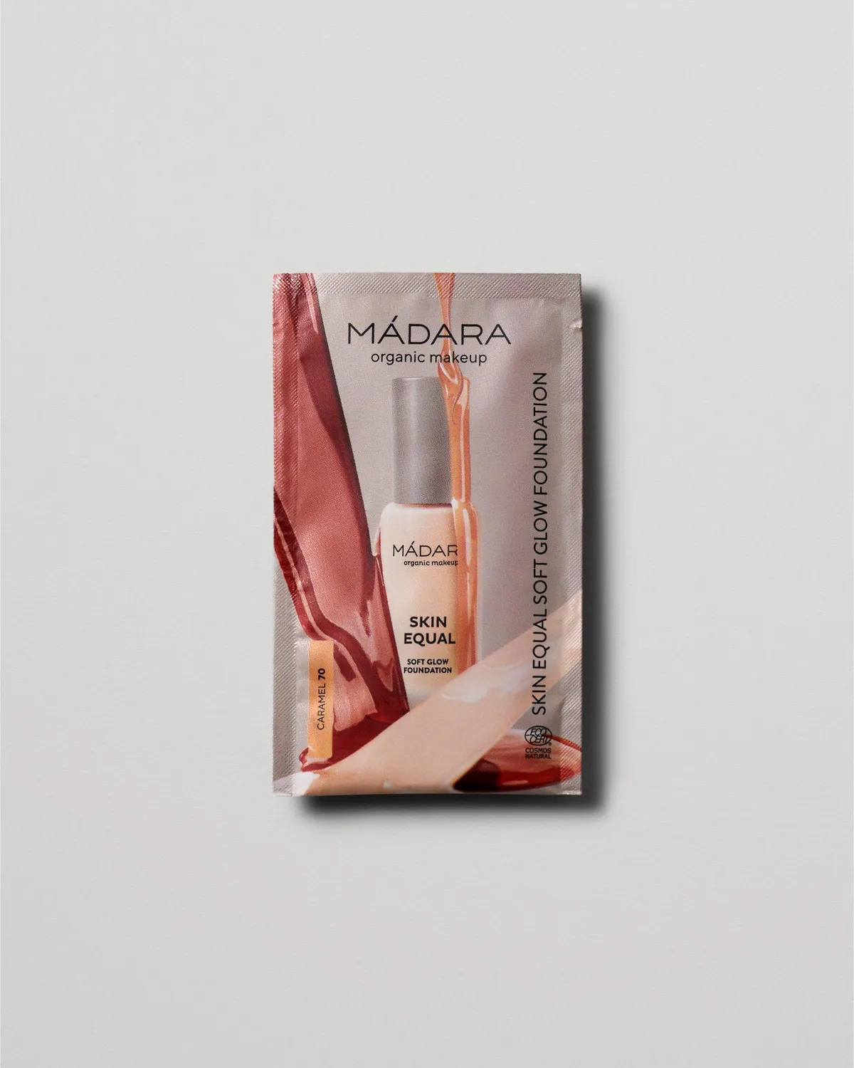 Mádara Soft Glow Foundation SPF20 fond teint échantillon